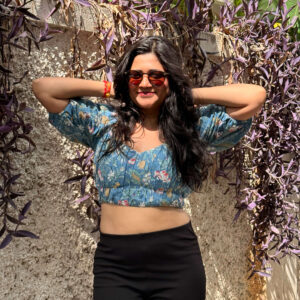 Madhurya Puff sleeve top