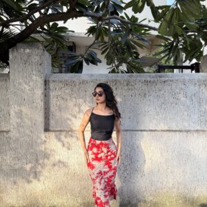 Madhurya Scarlet Bloom Skirt